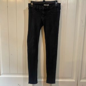 Women’s Hollister Black Skinny Jeans